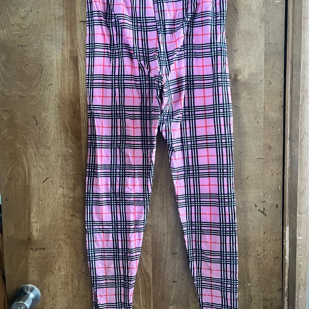Women’s leggings Plaid Pink and Black